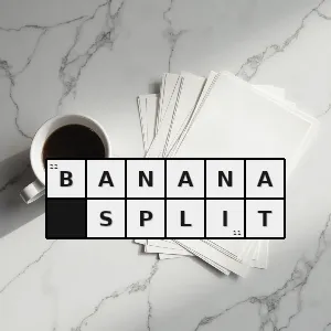 Hasło krzyżówkowe amerykański deser składający się głównie z lodów na który w wersji klasycznej składają się trzy gałki lodów o smaku waniliowym czekoladowym i truskawkowym umieszczone w szeregu pomiędzy przepołowio - banana split – rozwiązanie, synonimy, podpowiedzi i definicje krzyżówkowe